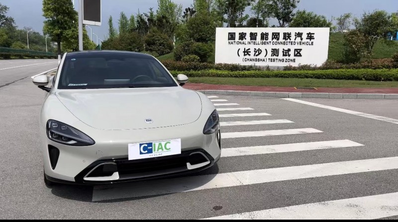 问界新m7 plus高速追尾事故带来的启示